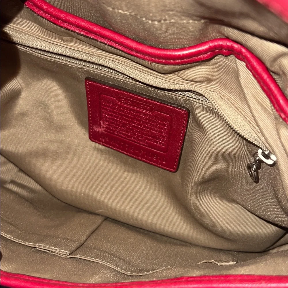 🍒 Rare Vintage Red Coach Soho with Buckle - Picture 11 of 11